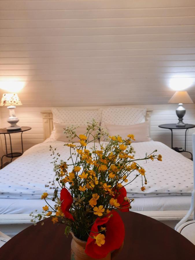 Piac Vendeghaz Otel Kaptalantoti Dış mekan fotoğraf